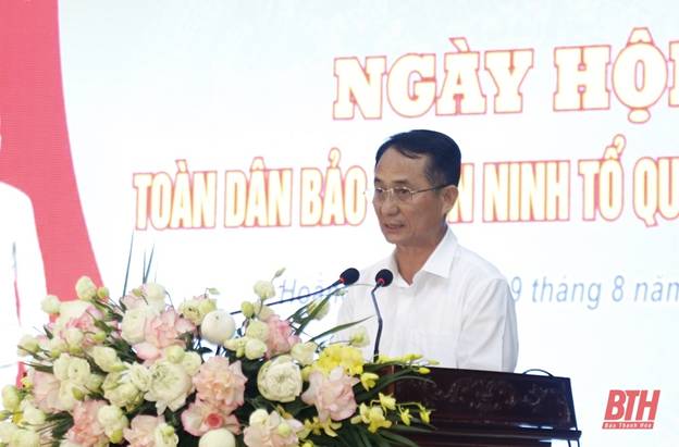 Chủ tịch UBND tỉnh Đỗ Minh Tuấn dự Ngày hội toàn dân bảo vệ an ninh Tổ quốc năm 2024 tại xã Hoằng Tiến